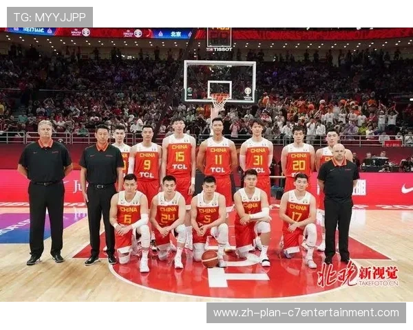 成都篮球队与上海篮球队赛后状态分析与复盘探讨